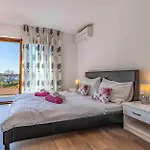 Istriensonne - Nasti Ap 1,2,3,4 Mit Pool *