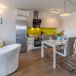 Istriensonne - Nasti Ap 1,2,3,4 Mit Pool *
