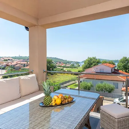 Apartment Istriensonne - Fewo Nasti 1 - 4 Mit Pool *