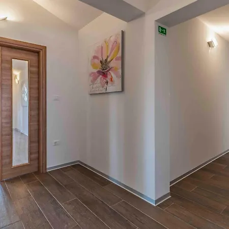 Istriensonne - Nasti 1 - 4 Mit Pool Apartment Banjole