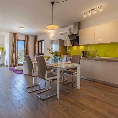 Apartment Istriensonne - Fewo Nasti 1 - 4 Mit Pool Banjole