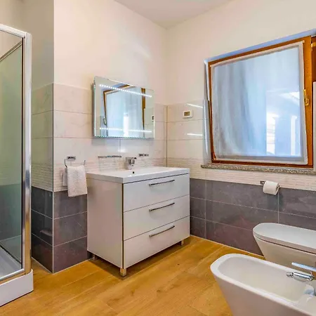 Istriensonne - Nasti 1 - 4 Mit Pool Apartment *