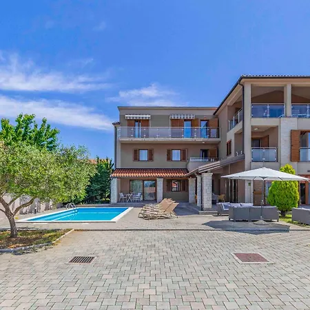 Istriensonne - Nasti 1 - 4 Mit Pool Apartment Banjole